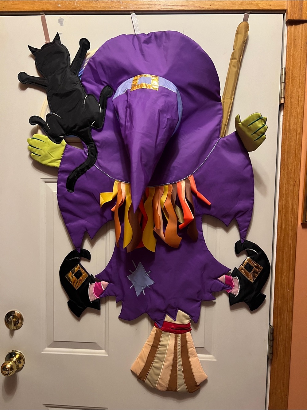 VTG crashing Witch yard/door Halloween decoration. 33x45in.